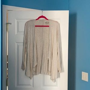 Torrid: cream colored cardigan